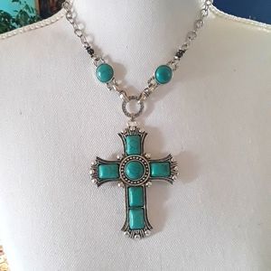 TURQUOISE LARGE CROSS CHOKER NEW